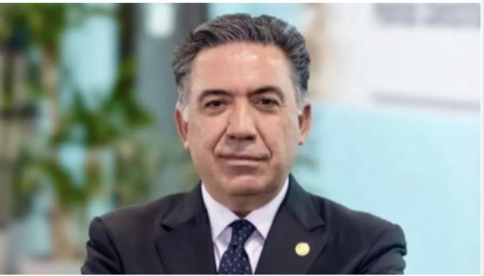 ¡Pese no ir a trabajar y acusaciones de narco! Enrique Inzunza cobrará salario de 132 mil pesos